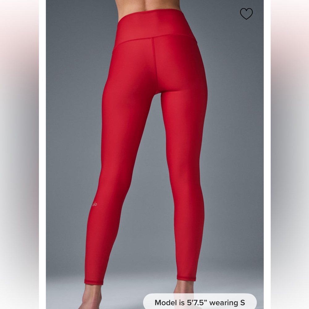 Alo 7/8 High-Waist Airlift Legging in Bold Red 🌹 - Picture 3 of 5